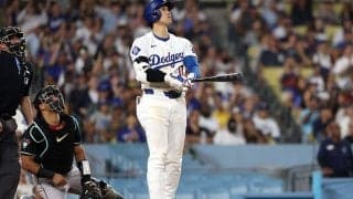 大谷翔平特大27号の後ろで…生まれた“正反対”の光景　ファン注目「たまらんです」