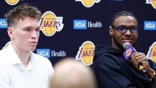 ブロニーは気合十分「自分のショットを作る」レイカーズがドラフト指名選手をお披露目