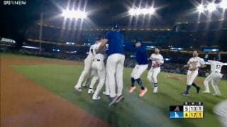 フリーマンが激走し、大谷翔平は喜び爆発！　ドジャース、9回2死から“奇跡の”逆転勝利…球場全体が歓喜に包まれた“劇的サヨナラ”の瞬間