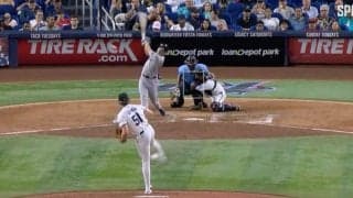 えっ？ なんで…！？ 吉田正尚の“変態内角打ち”がエグすぎると話題に　相手投手がドン引きした瞬間「あそこ打つか？w」「調子上がってきたな」