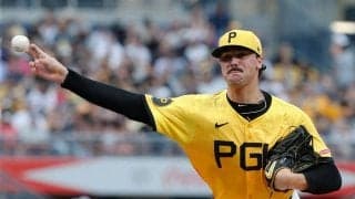 怪物新人がまた新記録「驚異的」　美人彼女も話題…全米ドラ1右腕が「新人王を獲る」