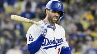大谷の打席中に…ド軍33歳が突然“ブチギレ”　打率.151の大不振、感情露わにファン驚愕