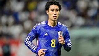 「似合いすぎ」鎌田大地の新天地ユニフォーム姿に賛辞続々！「新ユニかっこよ！」「ユニのクセかすごい！」などの声