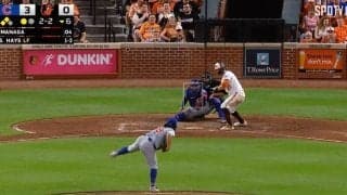 一体、何が起きた！？ 今永昇太、渾身のストレートで“異変”が起きた…！？ 見逃し三振したバッターの様子がおかしくなる「手が出なかっただけ」「お手上げ状態」