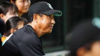 女子版GT戦に観客6000人…巨人宮本監督が描く“プロ化”の夢「女子野球盛り上げたい」
