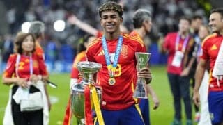 「最高のプレゼントだ」17歳バースデーの翌日にユーロ優勝＆最優秀若手選手、ヤマルは家族との祝福が待ちきれず「すでにスペインに戻りたい」