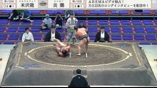 脊髄損傷の大怪我から復帰の人気小兵「技術がレベチ」23センチ身長差のある“イケメン”を撃破「すっげ！！」「いい動き！」