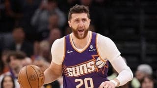 “現役NBA”ヌルキッチが京都ハンナリーズの練習に参加…観光の合間にワークアウト