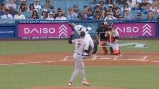 球場騒然！ 大谷翔平、もはや人間じゃない… あわや死球の内角球を見切った“一瞬の動き”がスゴすぎる「めっちゃ見てるw」「投げるところなくなった」