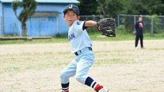 「下半身主導」の投球動作、子どもに伝える方法は？　故障を防ぐ“段階的”指導法