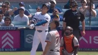 え、消えたの！？ 大谷翔平、もはや人間じゃない　衝撃の7秒… 急角度“高弾道アーチ”で相手投手の様子がおかしくなる「化け物だな」「意味不明w」