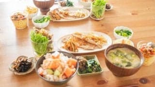 頭痛、めまい・・・夏場の不調の原因は食事法にあり？薬剤師が教える「夏場の食事のポイント」とは