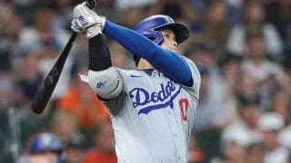大谷翔平、自己最速タイの“超速”32号　野手も動けぬ特大弾…「確信立ち」に敵地騒然