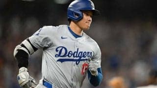 特大135m弾直後に「笑顔サイコー」　パワー“アピール”の大谷翔平が「かわいい」