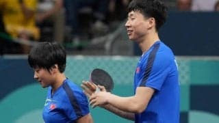 張本・早田ペアの撃破に“笑顔” 感情を抑えきれなかった北朝鮮コーチの表情に脚光「思わず口を押えて、隠そうとした」【パリ五輪】