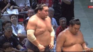 照ノ富士、隆の勝との優勝決定戦を制し名古屋場所V！ 節目となる10度目の賜杯を手繰り寄せる 2桁優勝は白鵬以来史上15人目