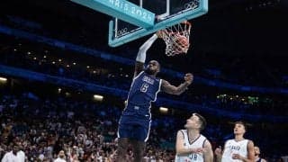 五輪5連覇を目指すアメリカが白星発進…復帰したデュラントが23得点、レブロンは21得点9アシスト