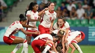 不屈の精神、後半AT12分のゴールで五輪連覇の可能性残す！ 勝ち点6減点のカナダ女子代表が開催国撃破で連勝！ ドローンスキャンだにもめげず、3連勝なら準々決勝へ【パリ五輪】