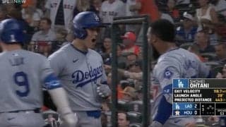 ネット沸騰！ 大谷翔平、感情が大爆発！ 超特大アーチ後のマッスルポーズ→雄叫びが話題に「めっちゃ嬉しそう」「メジャーリーガー感」