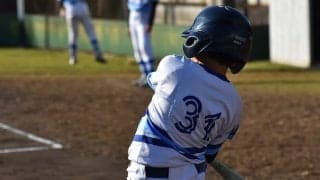 小中学生が苦手な「外角球」の打ち方は？　日本一監督伝授…“バットが届く”打撃向上術