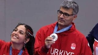 ダンディーさに世界が虜 射撃で銀メダルを手にしたトルコの“無課金おじさん”に話題沸騰！「一躍、伝説となった」