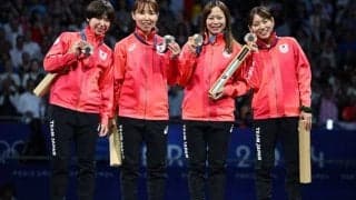 女子フルーレ快挙！団体日本が本場フランスで初の銅メダル獲得　＂号泣赤裸々解説＂も話題に「めっちゃ怖かった」 【パリ五輪】