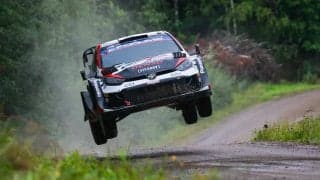 WRCフィンランド：トヨタは首位のカッレ・ロバンペラを筆頭にトップ3を独占