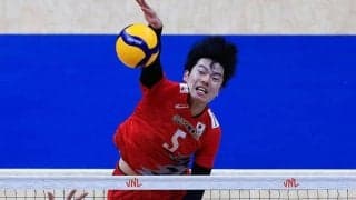 崖っぷちの第3セットで「ゲームチェンジャー」になった大塚達宣　落選をも覚悟した男が石川祐希に代わって出場したワケ【パリ五輪】