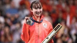 左手負傷も銅メダル獲得の早田ひな　不屈の精神に中国メディアも賛辞「回復力と粘り強い闘志を見せた」