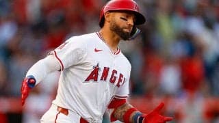 35歳の“神守備”が「非現実的」　驚きの守備範囲に絶賛の嵐「これ以上のキャッチはない」