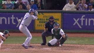 もはや暴力！ 大谷翔平の弾丸打球が審判を襲った瞬間 171キロの火を噴くロケットヒットに「危ない！！」「塁審よく逃げたな」