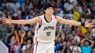 渡邊雄太がSNSで帰国報告「必ず今後に繋げてみせます」…チームメートや関係者へ感謝の思いつづる