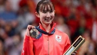 銅メダリスト美女の豪快投球が「可愛すぎる」　快挙で再脚光…判明した“意外な事実”