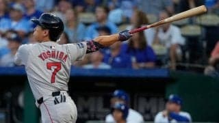 吉田正尚、7試合ぶり6号に敵地騒然　ボール球にパワー炸裂、8月初アーチ