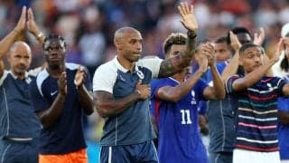 「このグループは一生の財産だ」開催国フランスは40年ぶり金メダルならず…スペイン相手に粘るも銀メダルに終わったアンリ監督「このメダルを祝わなければ」