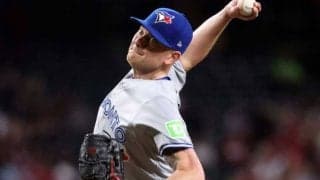 備品ボコボコ…ベンチでブチギレが「見るに堪えない」　大暴れ右腕に辛辣「プロじゃねえ」