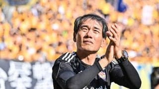 【J2仙台・森山佳郎監督インタビュー(1)】育成のスペシャリストが杜の都で見せるもの。ビッグクラブに食らいつく”下剋上精神”を注入……分析から得た「振り切ったアプローチ」