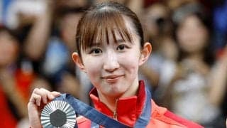 パリオリンピック卓球女子団体で銀 早田ひなは何を思いながら仲間の戦いを見ていたのか