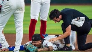 巻き込まれた足首「嘘だろ…」　“大谷ライバル”が負傷交代…猛追の30歳に悲劇