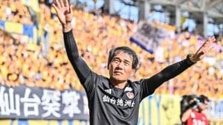 【J2仙台・森山佳郎監督インタビュー(5)パッションの男が前半戦に見せたアプローチとは】今季のスローガン通り、情熱に満ち溢れた指導。「ただ、ヤス（遠藤）には話が長いと言われます（苦笑）」