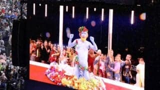 開会式からいきなり暗雲…批判殺到の“青塗り男”が奇抜演出を謝罪「誰かを傷つけたなら申し訳ない」【パリ五輪事件簿】