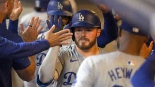 大谷翔平の助言は「いつも正確」　野戦病院ド軍支えた「1.026」…26歳が絶好調なワケ