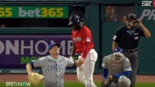 投手がブチギレ！ マウンド上で大暴れ… “ど真ん中失投”で被弾→謎の動きがヤバすぎる「キレすぎだろ」