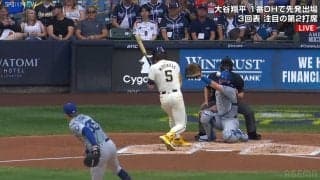 「すごい音だな…」ドジャース投手が“あわや顔面”の危険なデッドボール　打者の右肩→捕手の顔面を連続直撃させる\"衝撃アクシデント”