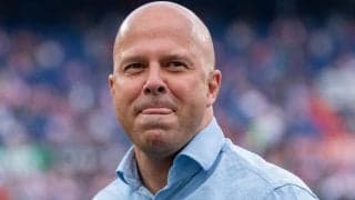 “キャリア初の国外挑戦” リバプールのスロット新監督がいよいよプレミア初指揮へ「性急な評価はやめてくれよ」