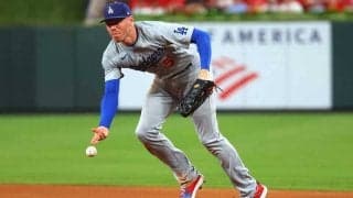 ド軍にまた暗雲…フリーマンが右手負傷で途中交代　骨折など大怪我は回避も「日々様子見だ」