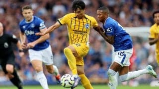 「特別な才能の持ち主」開幕戦ゴールの三笘薫を元イングランド代表の同僚が称賛、プレミア15年連続ゴールのFW「前向きな要素がたくさん」