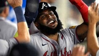 “大谷アンチ”の敵軍メディアが断言　3冠王に肉薄…オズナが「オオタニを負かす」