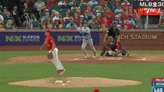 大谷翔平、弾丸38号アーチを被弾した投手にハプニング発生！ ヤバすぎる“衝撃リアクション”が話題に「飛んでいった…？」