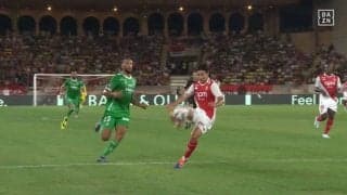 「神ループじゃん」南野拓実が開幕戦で今季初ゴール！オフサイド判定からVARで認められた芸術的ループショット炸裂の瞬間